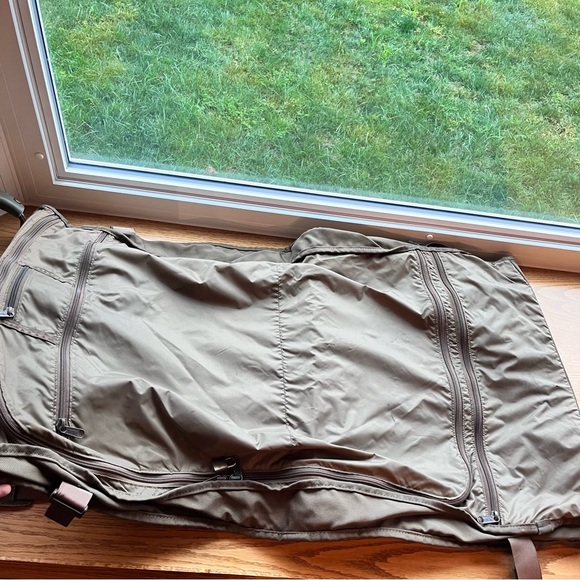 Tumi luggage set: garment bag and weekender duffel bag canvas leather trim - Picture 6 of 13